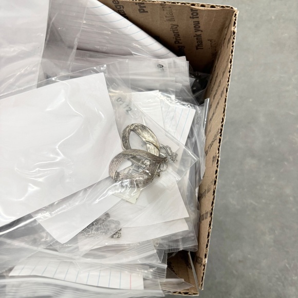 Bulk Jewelry Box 4 Pounds 4 Ounces Variety Craft Wearable Fashion Mystery Fun - Picture 6 of 8